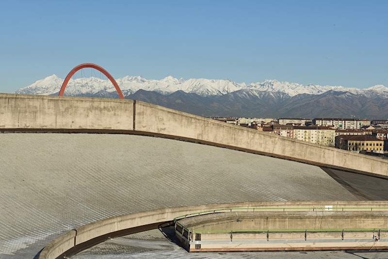 DoubleTree by Hilton Turin Lingotto — Alloggio a Torino Centro, Torino
