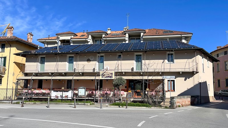 Gio House - Camere & Suite — Alloggio a Fossano, Cuneo