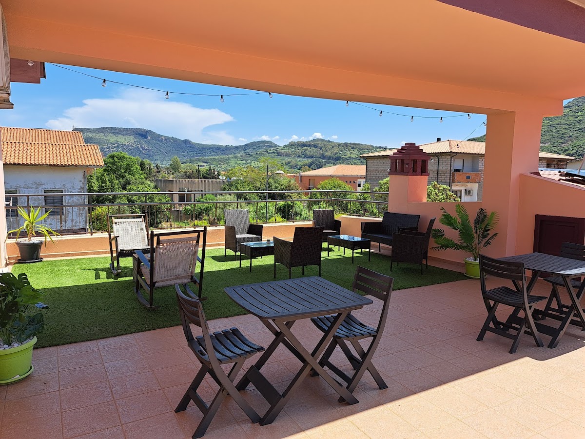 La Terrazza del Sole Guest House — Alloggio a Bosa, Oristano