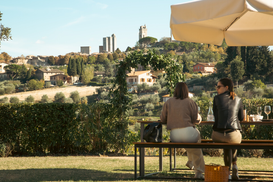 Podere La Marronaia - Biodynamic Winery & Farm — Alloggio a San Gimignano, Siena