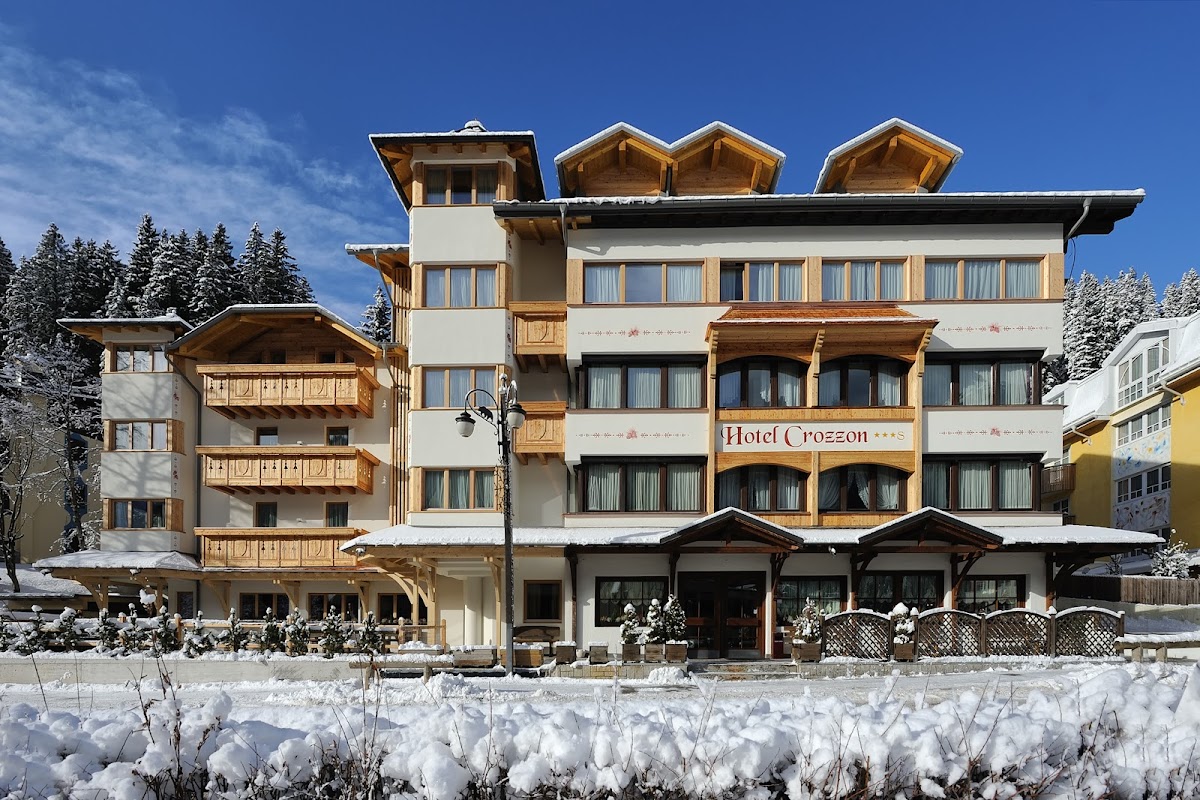 Hotel Crozzon — Alloggio a Madonna di Campiglio, Trento
