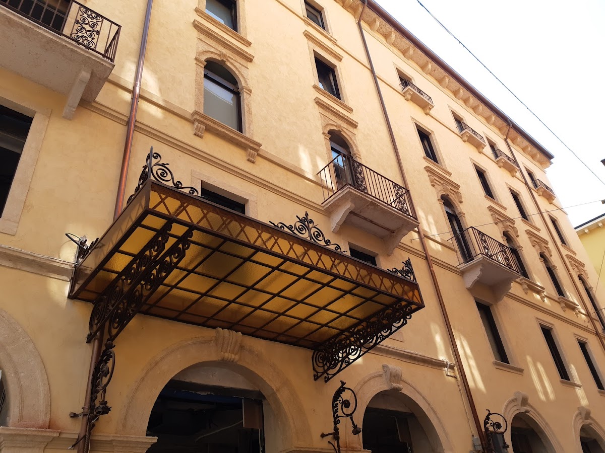 Hotel Touring Verona — Alloggio a Verona, Verona