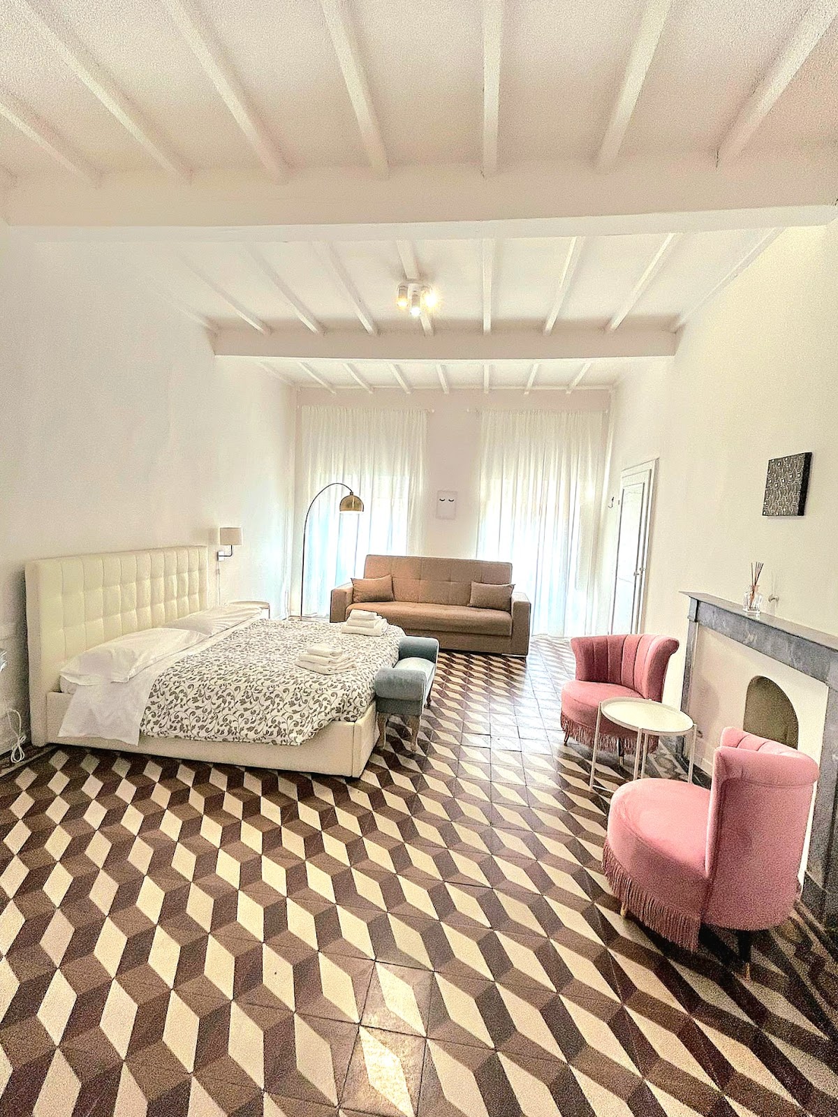 B&B Arezzo Allegra Toscana - bed&breakfast Apartments & Short lets — Alloggio a Arezzo, Arezzo