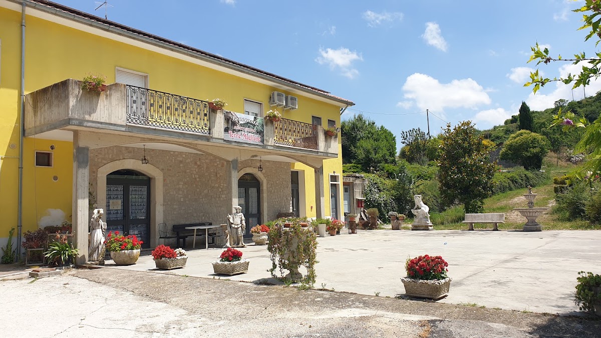 Agriturismo Torre di Magliano — Alloggio a Campobasso, Campobasso