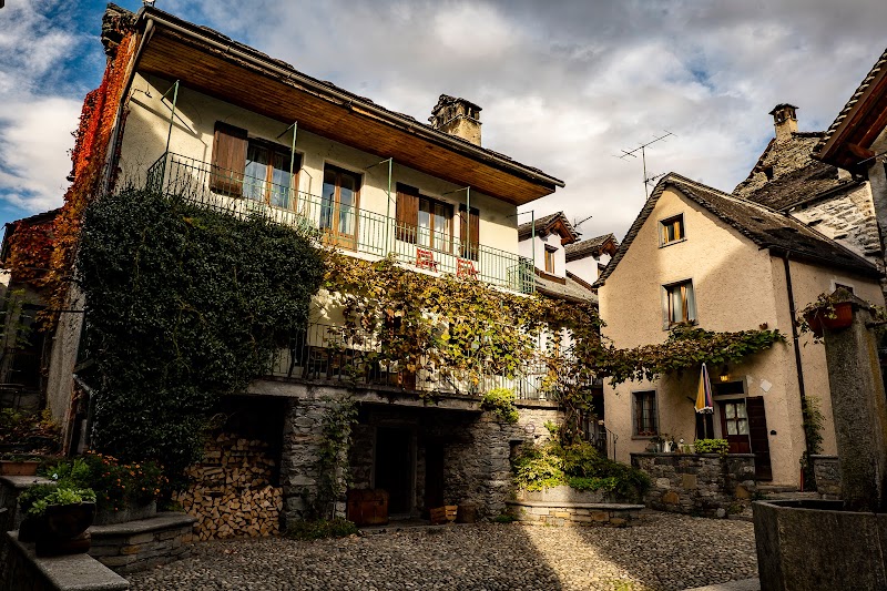 B&B Casa Tomà — Alloggio a Domodossola, VCO