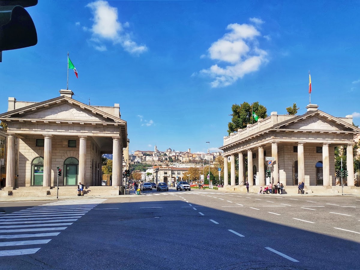 ARLI Hotel Business & Wellness — Alloggio a Bergamo, Bergamo