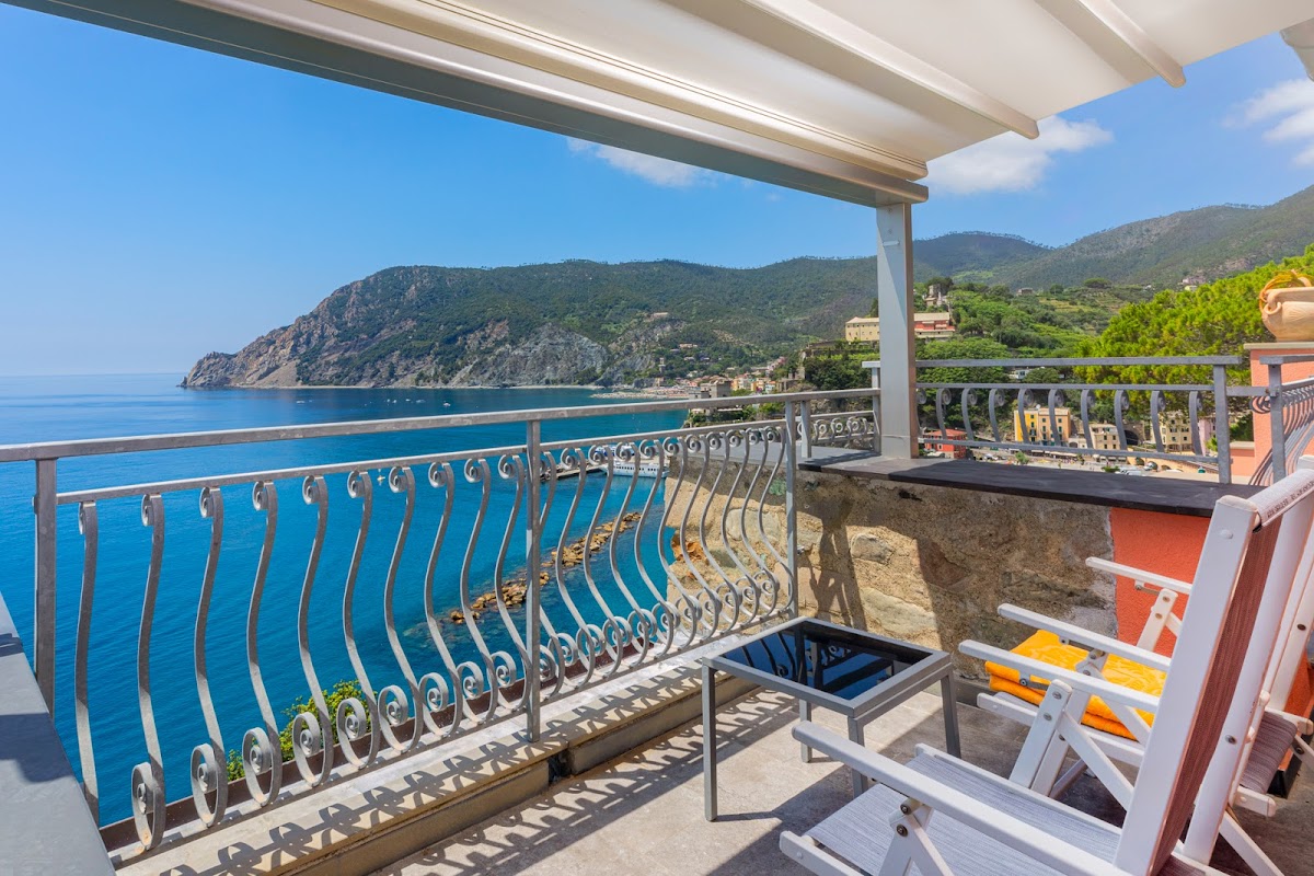 Hotel Ristorante Porto Roca
