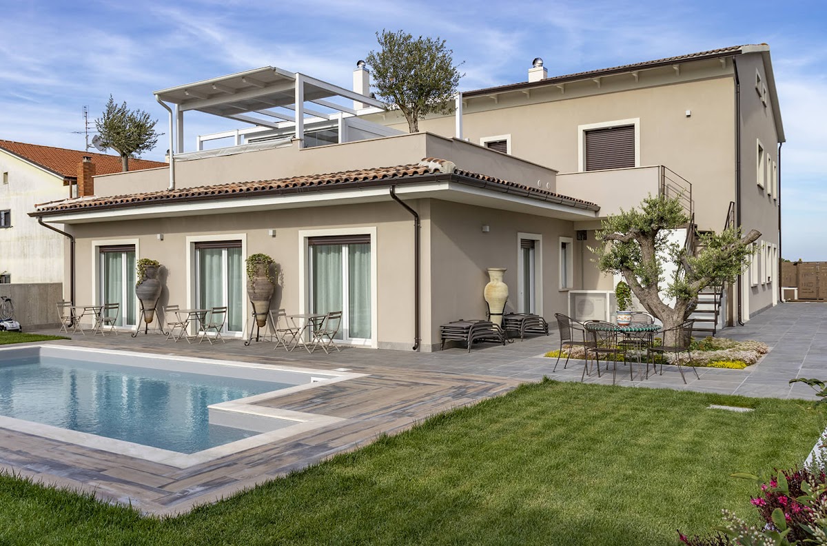 Corte Lissa Rooms — Alloggio a Termoli, Campobasso