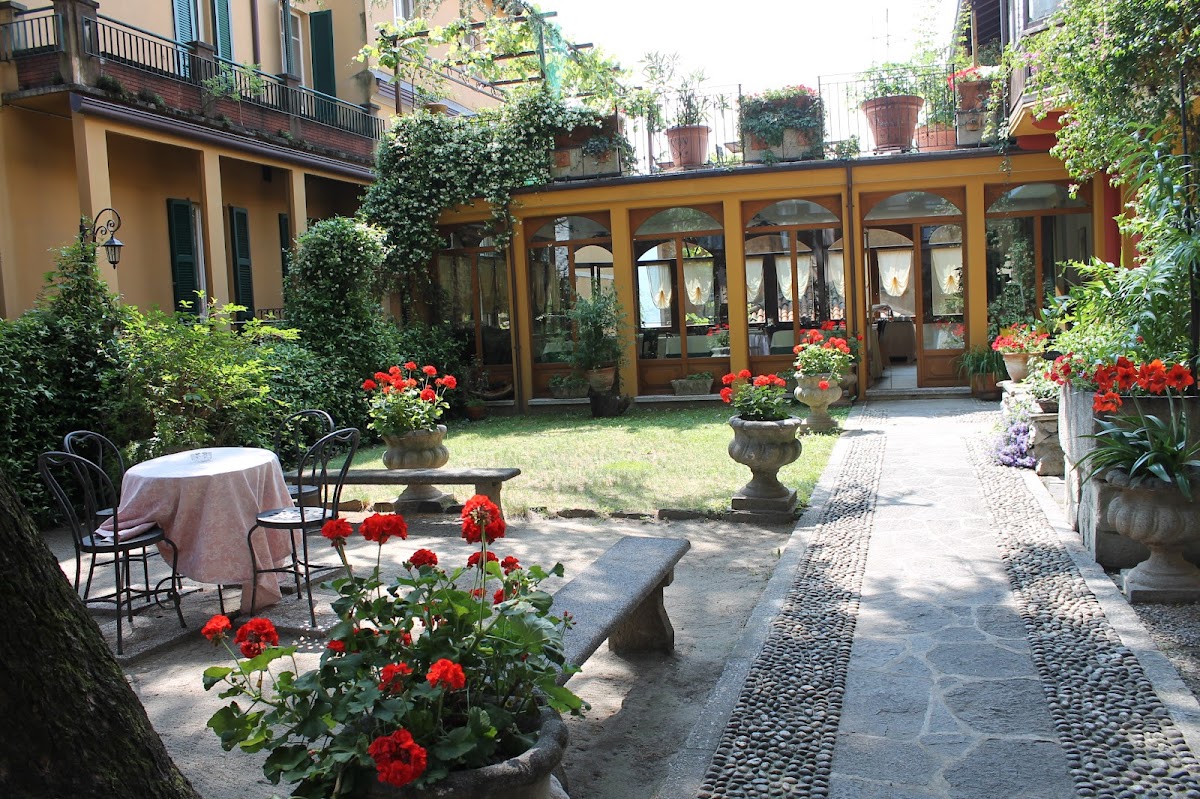 Hotel Centrale Bellagio — Alloggio a Bellagio, Como