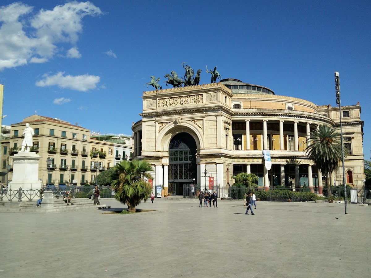 Alba Camere — Alloggio a Palermo, Palermo
