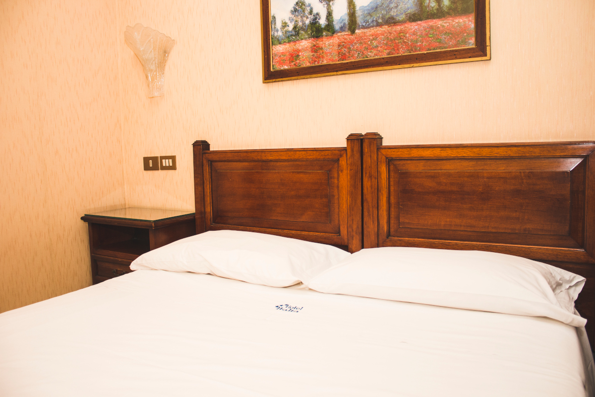 Hotel Italia — Alloggio a Mantova, Mantova