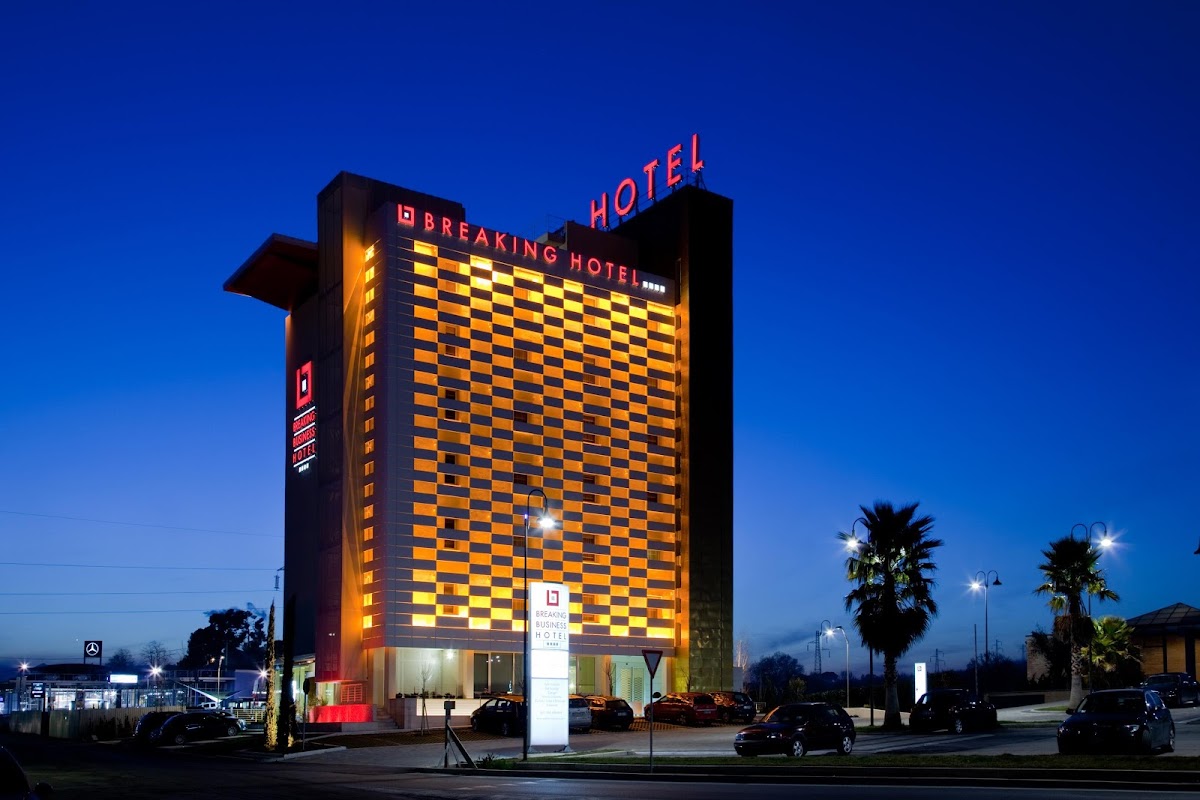 In zona: Breaking Business Hotel