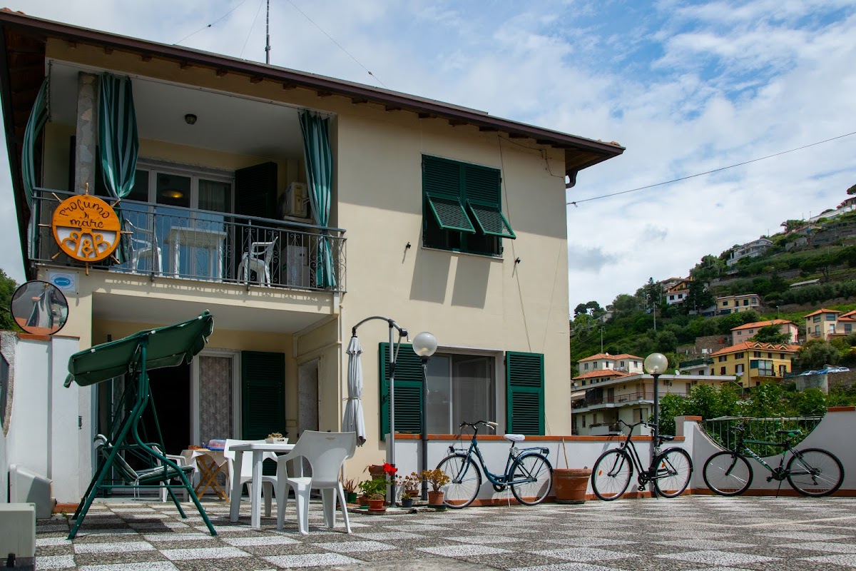 Profumo di Mare free parking included