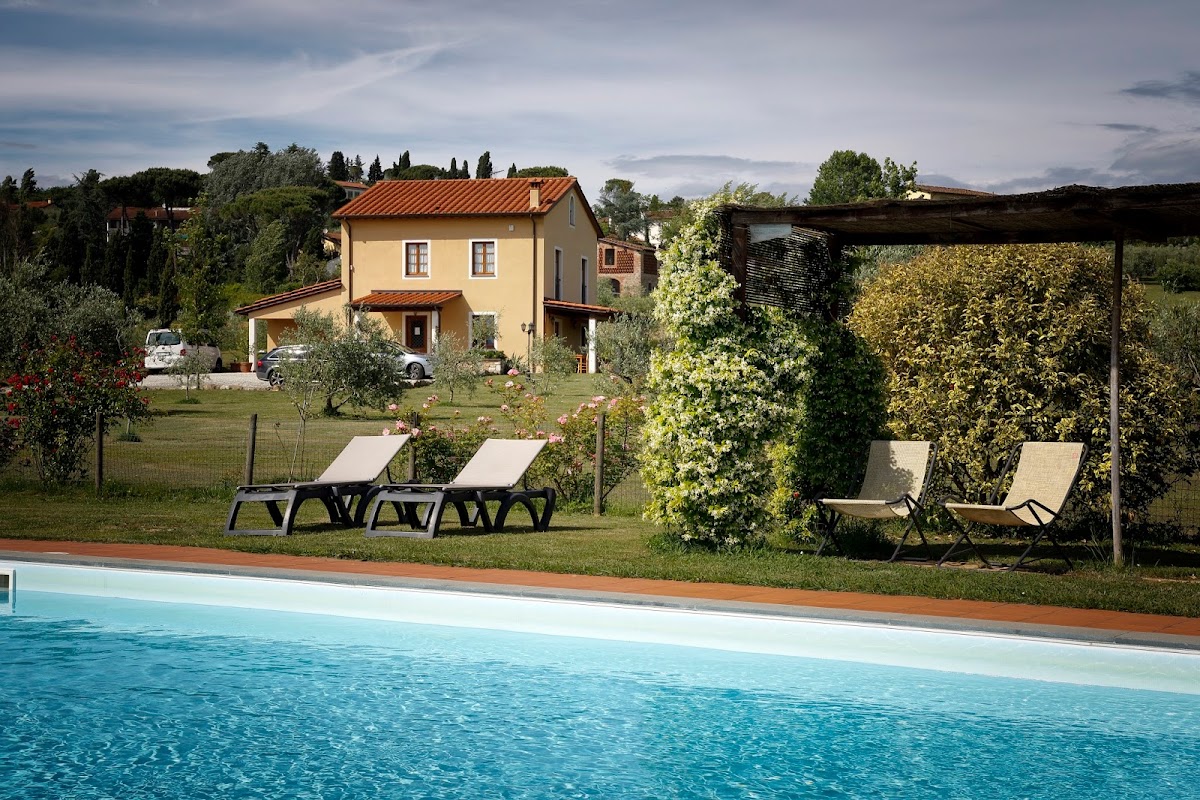Agriturismo Agricampeggio Ai Linchi — Alloggio a Lucca, Lucca