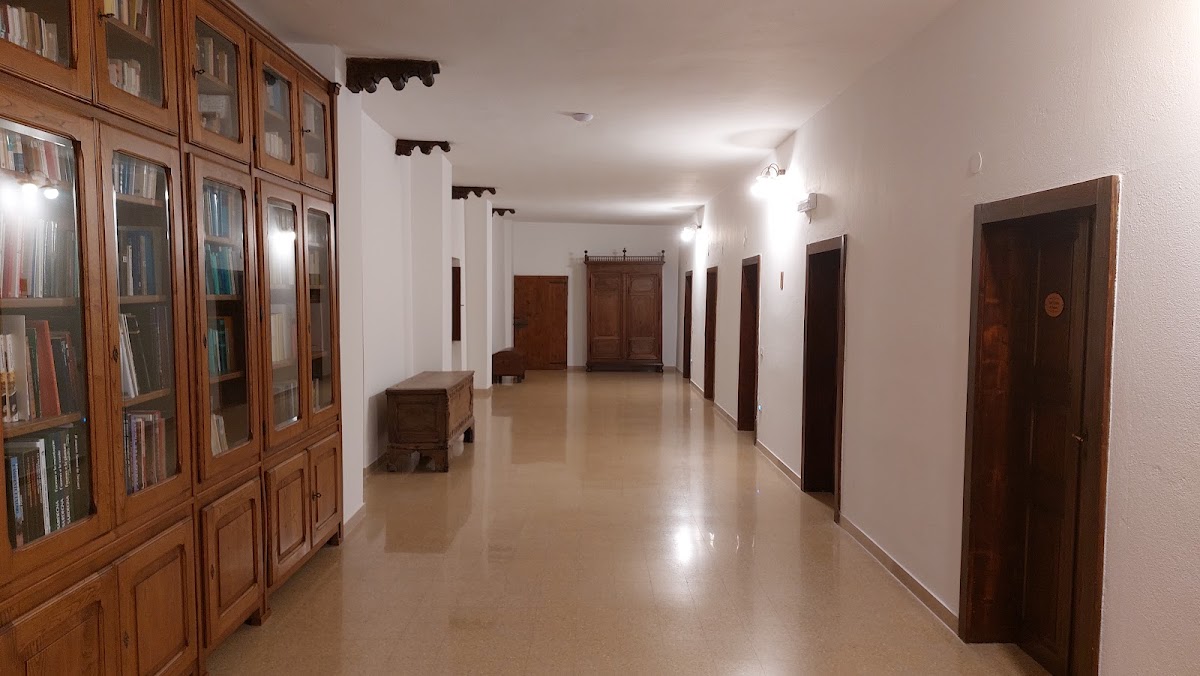 Monastero Santa Chiara guest house — Alloggio a Oristano, Oristano