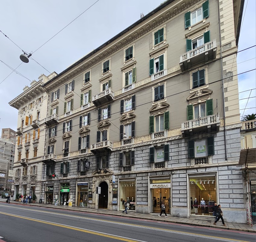 Hotel Suisse Genova — Alloggio a Genova, Genova