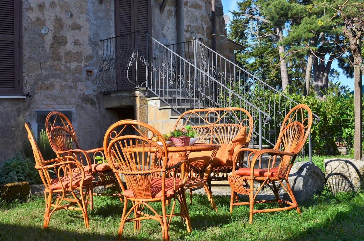 Il giardino di Elena — Alloggio a Civita di Bagnoregio, Viterbo