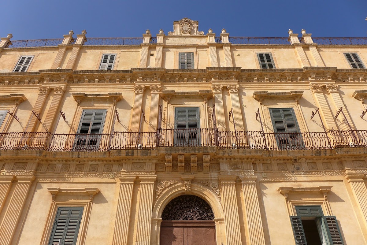 Palazzo Landolina — Alloggio a Noto, Siracusa