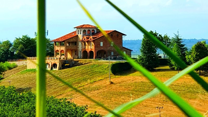 Relais Colle Messino — Alloggio a Mondovì, Cuneo