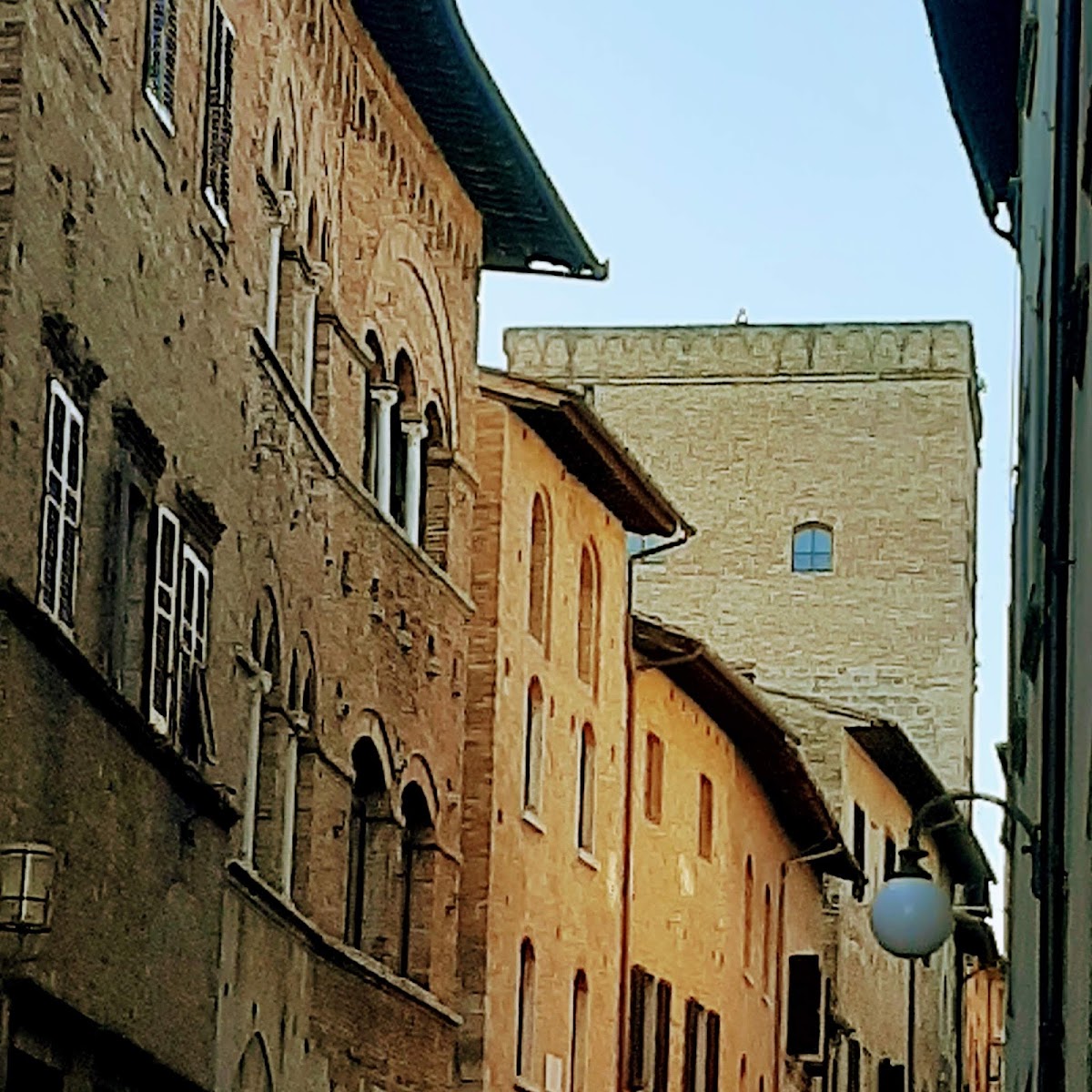 Palazzo Buonaccorsi Residenza d'Epoca — Alloggio a San Gimignano, Siena