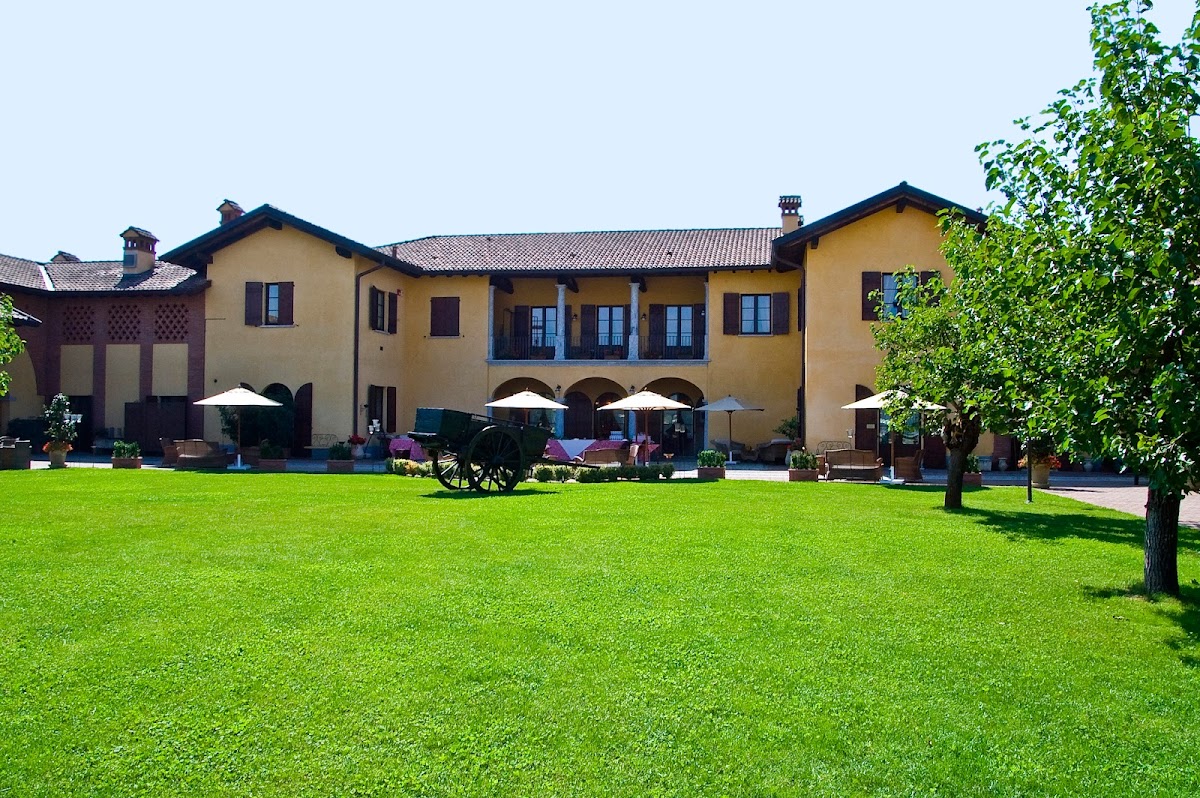 Agriturismo La Camilla — Alloggio a Milano, Milano