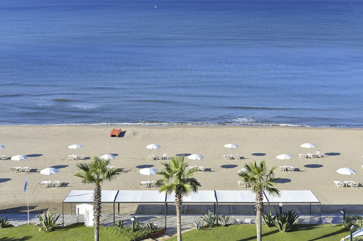 Hotel Schuhmann Paestum Coast — Alloggio a Paestum, Salerno