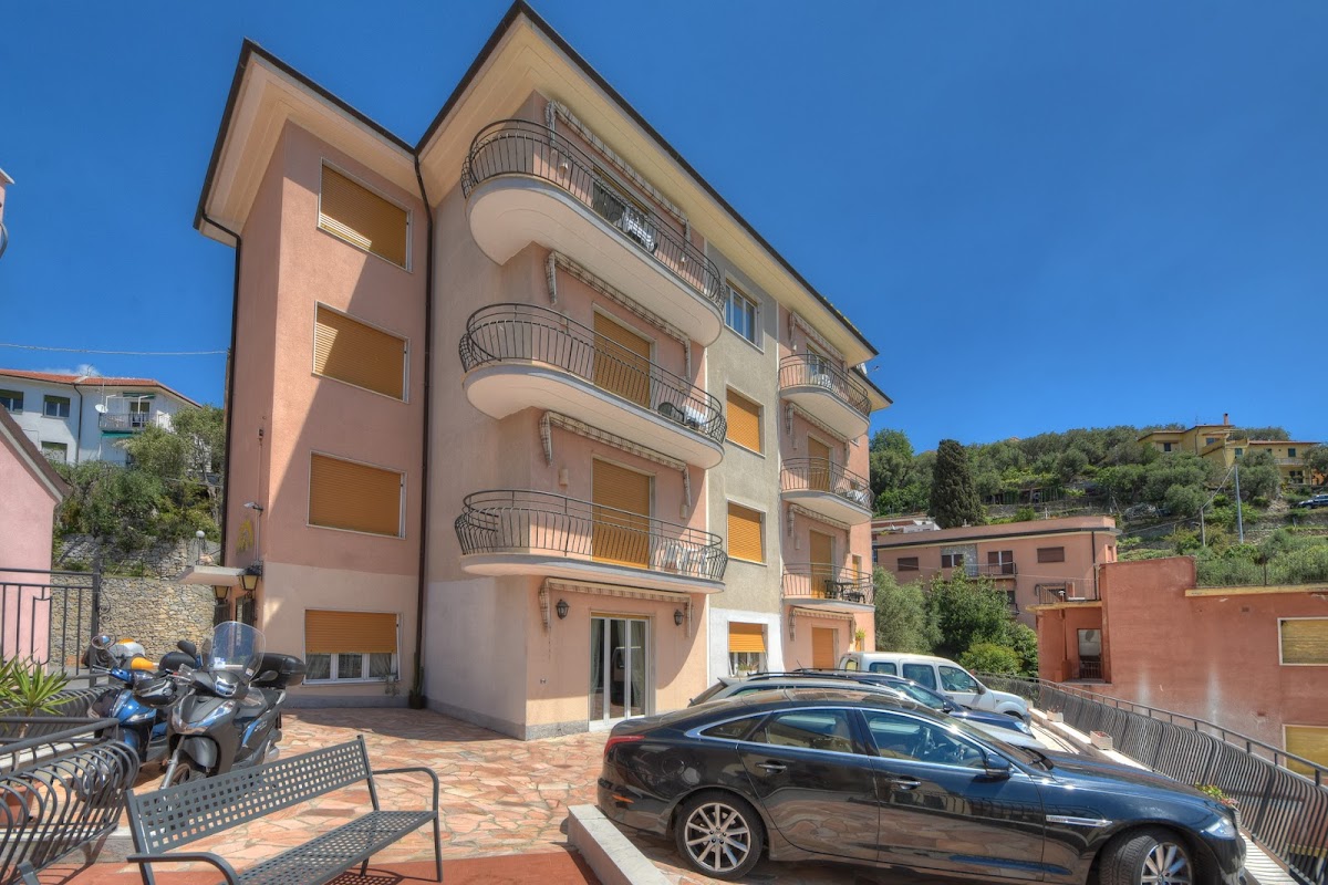 Hotel Noris