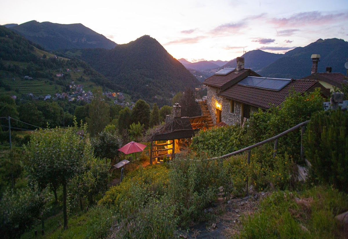 Agriturismo Al-Marnich - Lago di Como — Alloggio a Como, Como