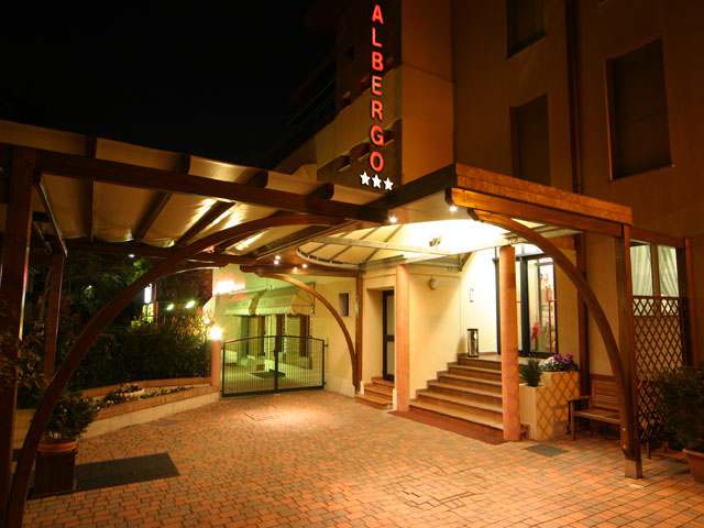 Hotel Montereale — Alloggio a Pordenone, Pordenone
