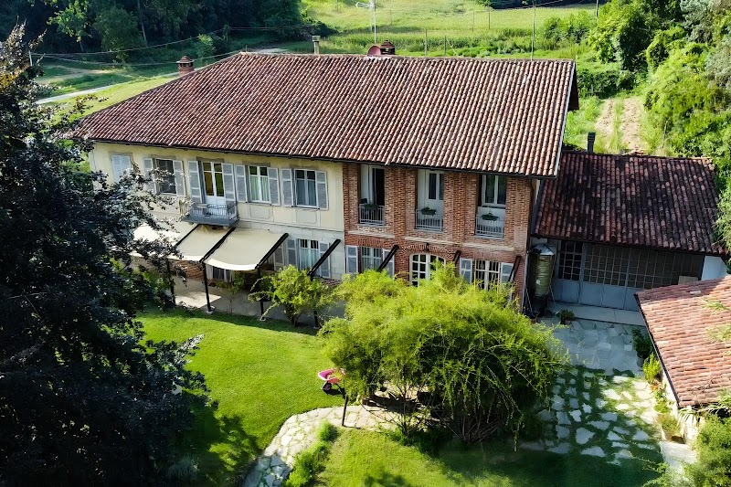 La Garbata B&B — Alloggio a Castelnuovo Don Bosco, Asti