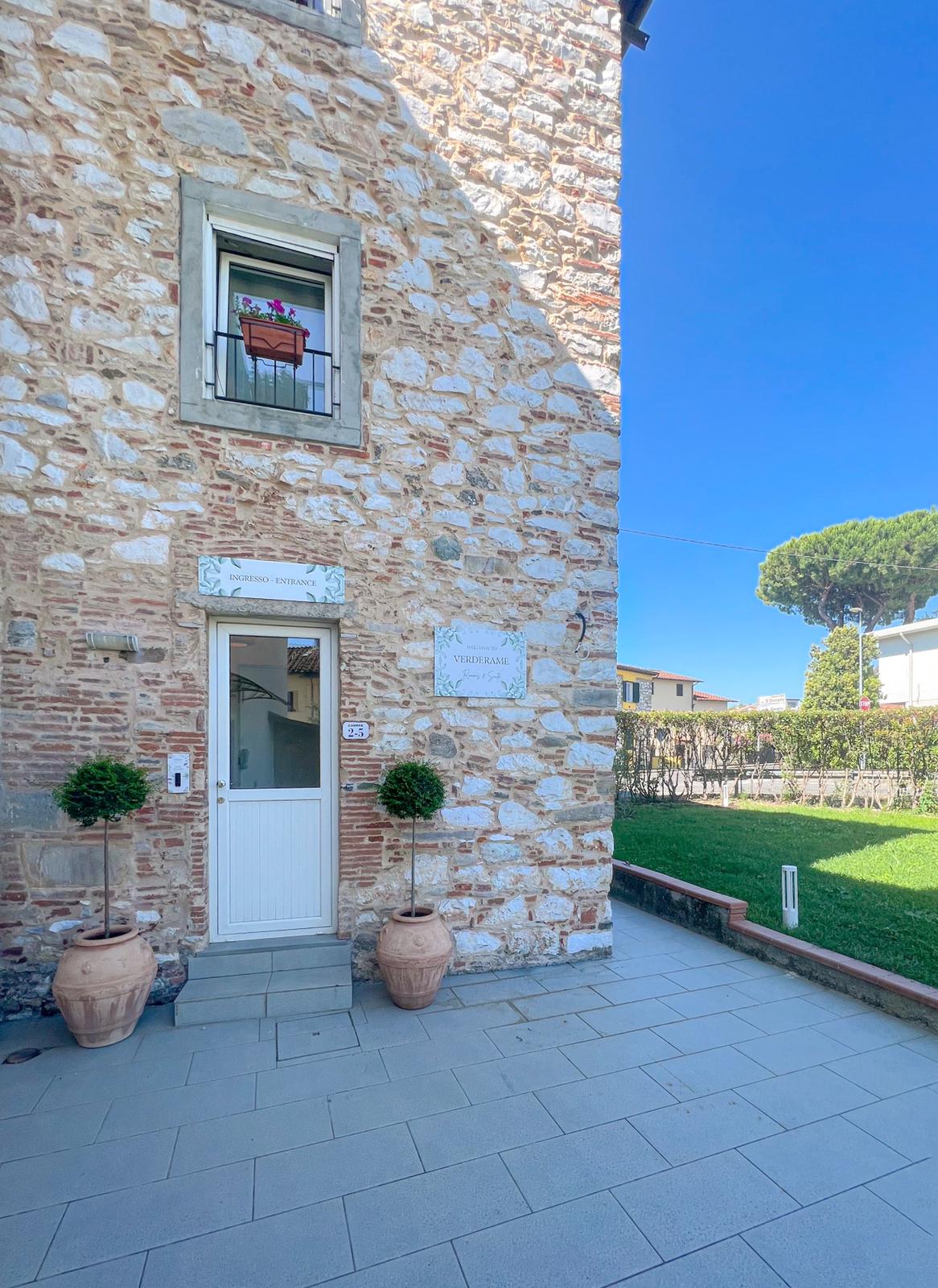 VERDERAME Rooms & Suite in Lucca — Alloggio a Lucca, Lucca