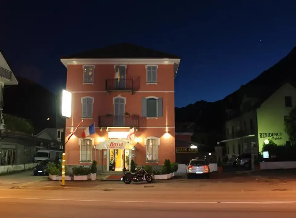 Hotel Domodossola — Alloggio a Domodossola, VCO