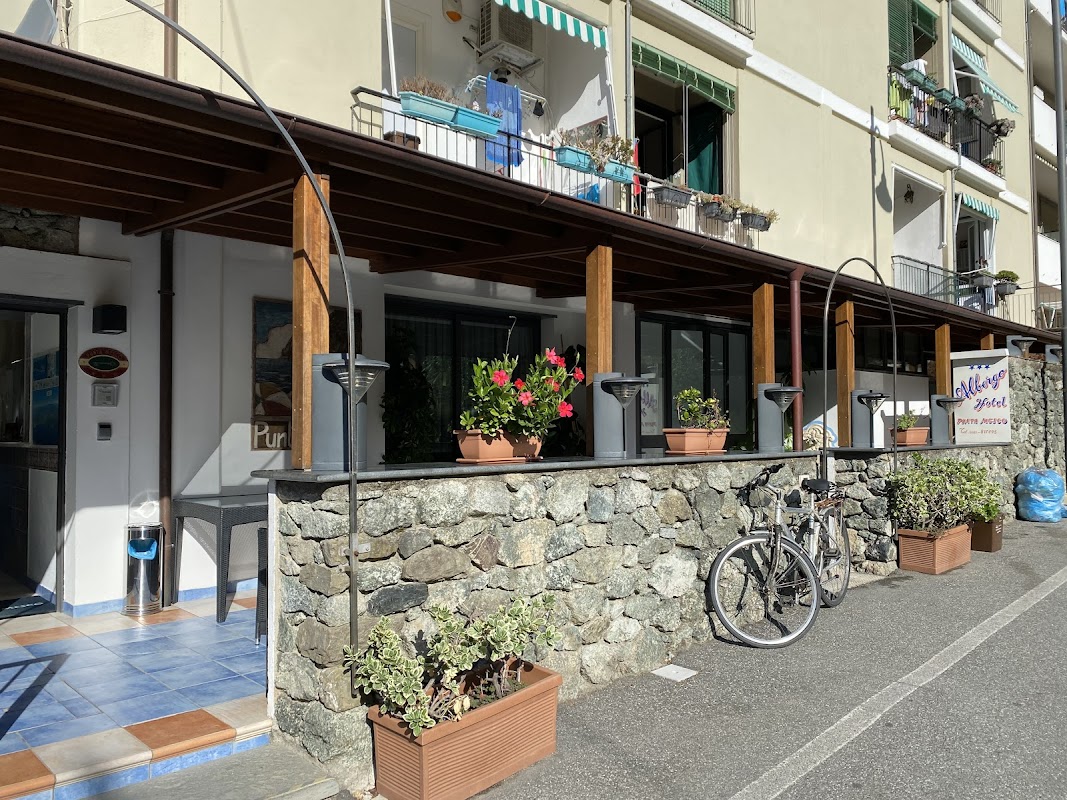 Albergo Punta Mesco — Alloggio a Monterosso al Mare, La Spezia