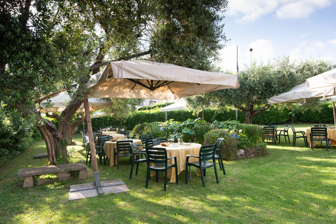 Ristorante Hotel Villa Icidia — Alloggio a Frascati, Roma