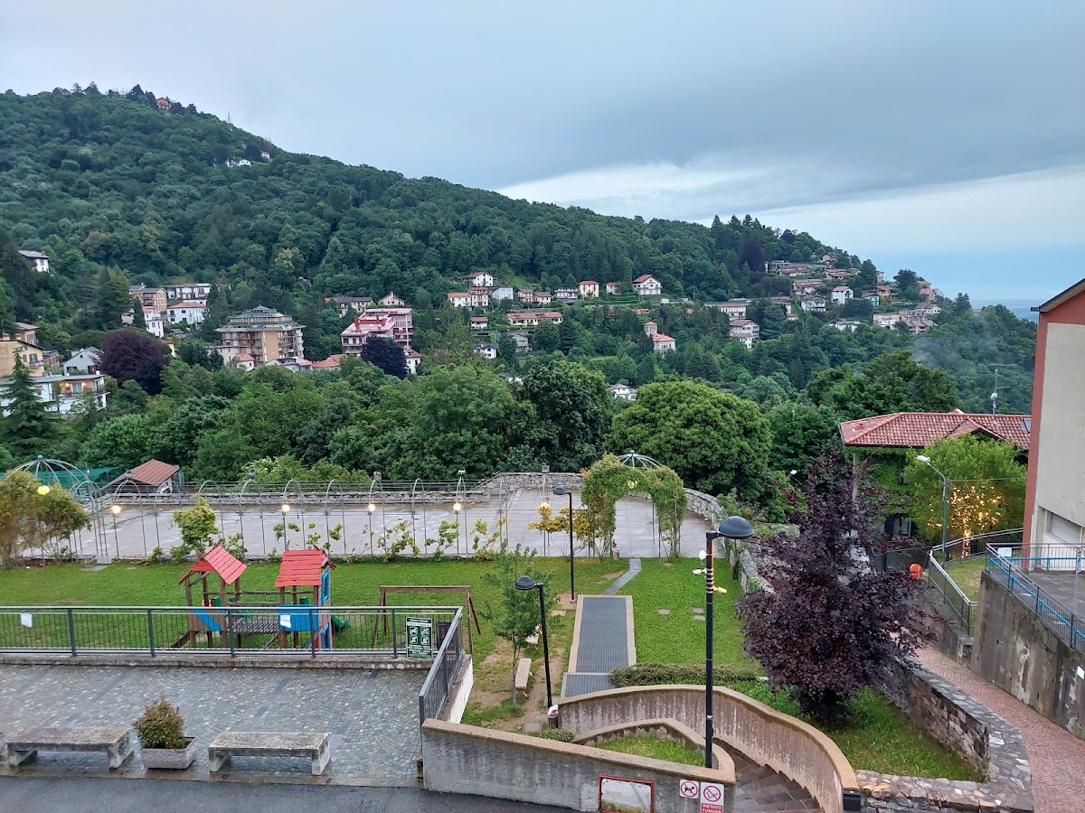 Laura B&B — Alloggio a Como, Como