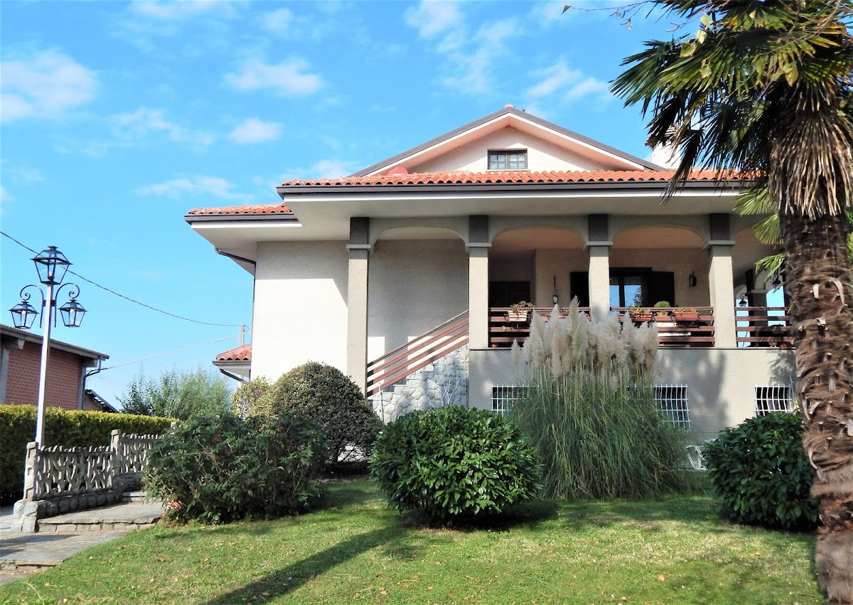 B&B Amò le Langhe — Alloggio a Cherasco, Cuneo