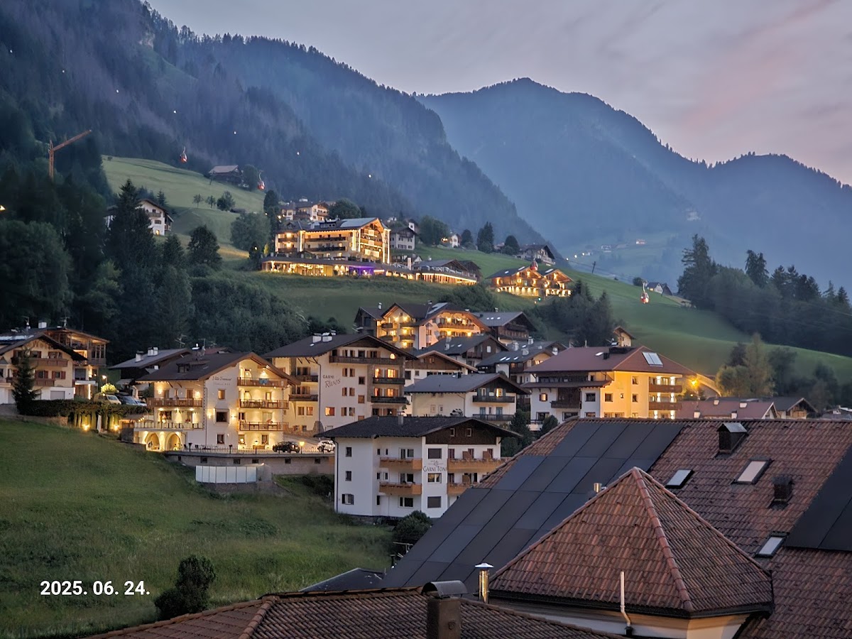 Hotel Dolomiti Madonna