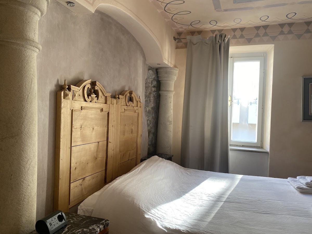 Ugo Art Lodge Classic – Apartment in Bolzano Center — Alloggio a Bolzano, Bolzano