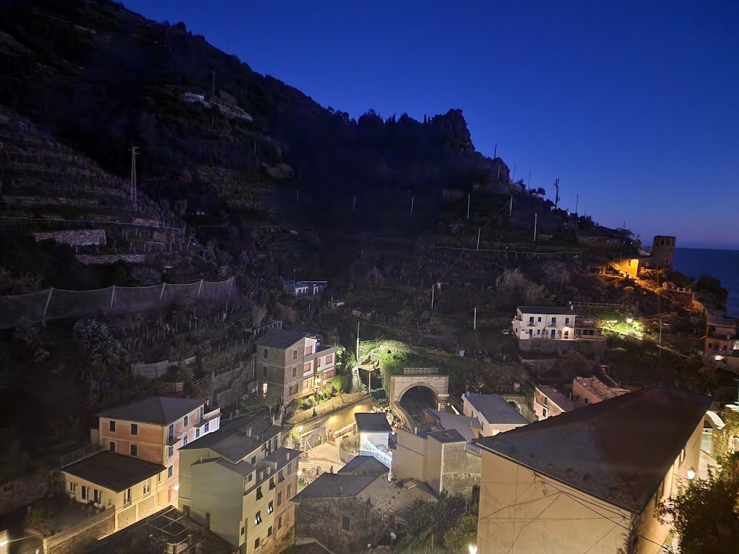 Camere Toni — Alloggio a Vernazza, La Spezia