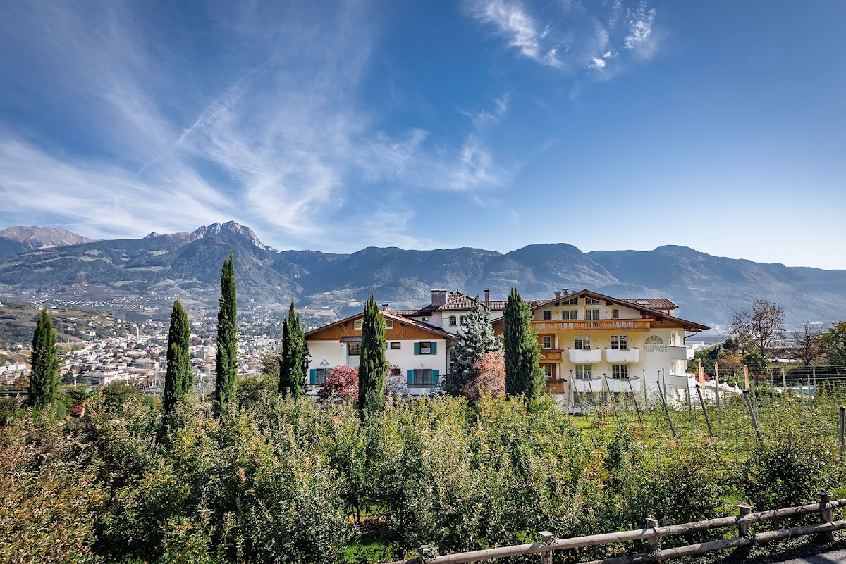 Landhaus Hotel Kristall — Alloggio a Merano, Bolzano