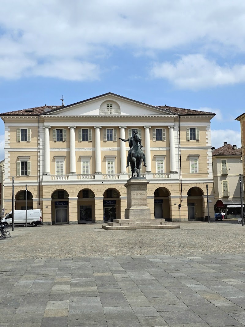 Casale Monferrato — Alloggio a Monferrato Casalese, Alessandria