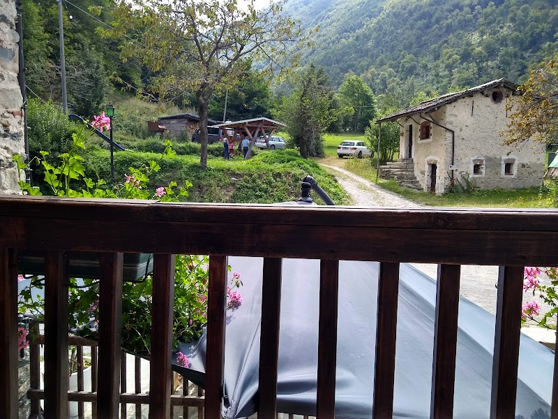 Osteria Agriturismo Il Girasole — Alloggio a Limone Piemonte, Cuneo
