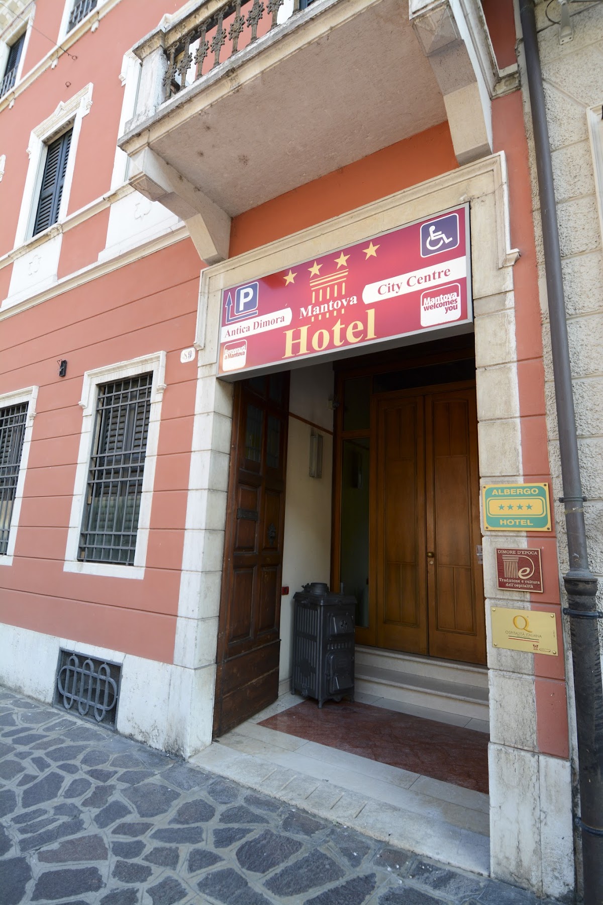 Hotel Antica Dimora — Alloggio a Mantova, Mantova