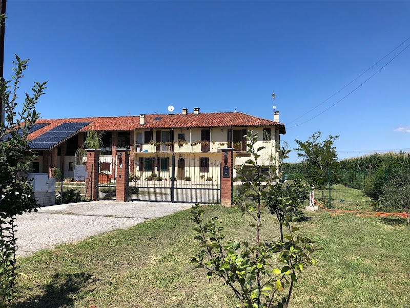 Cascina 'La Giardina' — Alloggio a Fossano, Cuneo