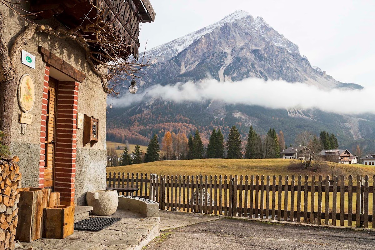 Fiori Cuco B&B — Alloggio a Cortina d Ampezzo, Belluno