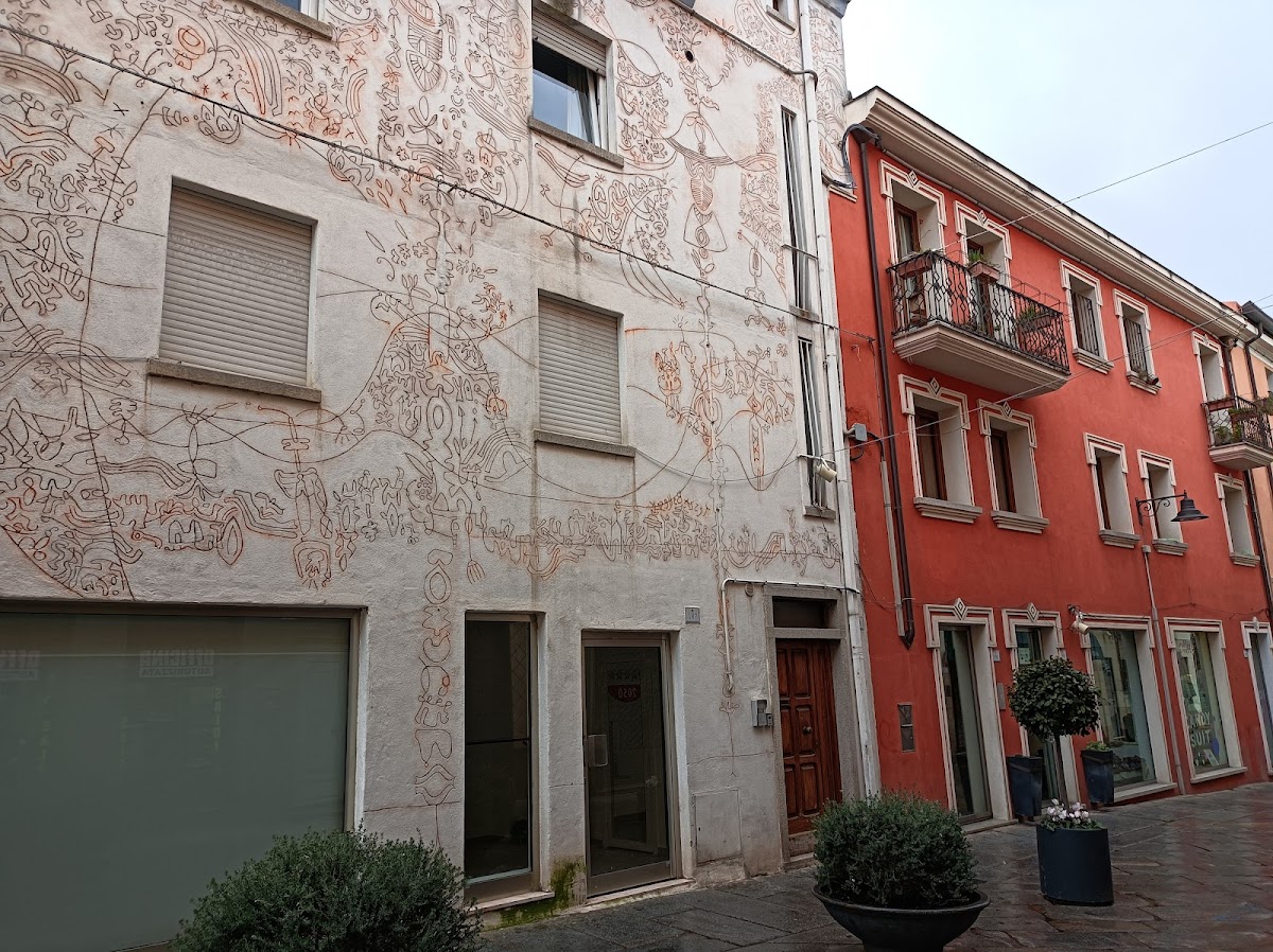 Graffiti in Barbagia — Alloggio a Nuoro, Nuoro
