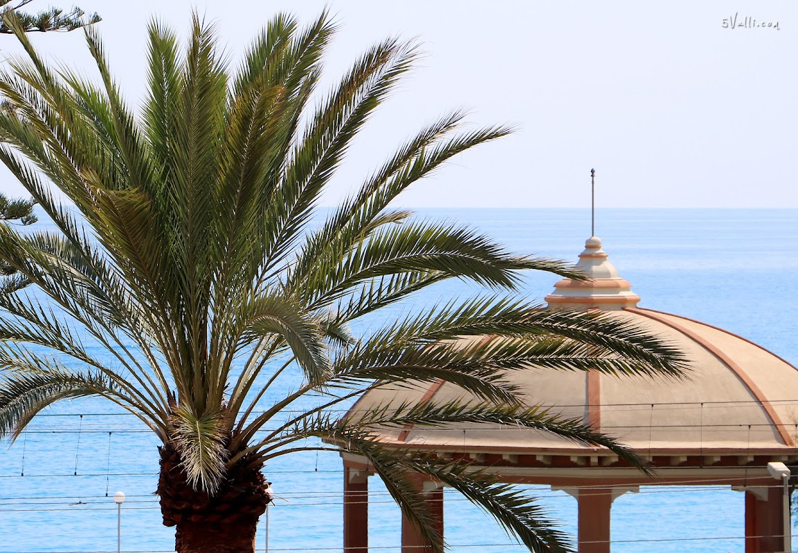Hotel Elandra