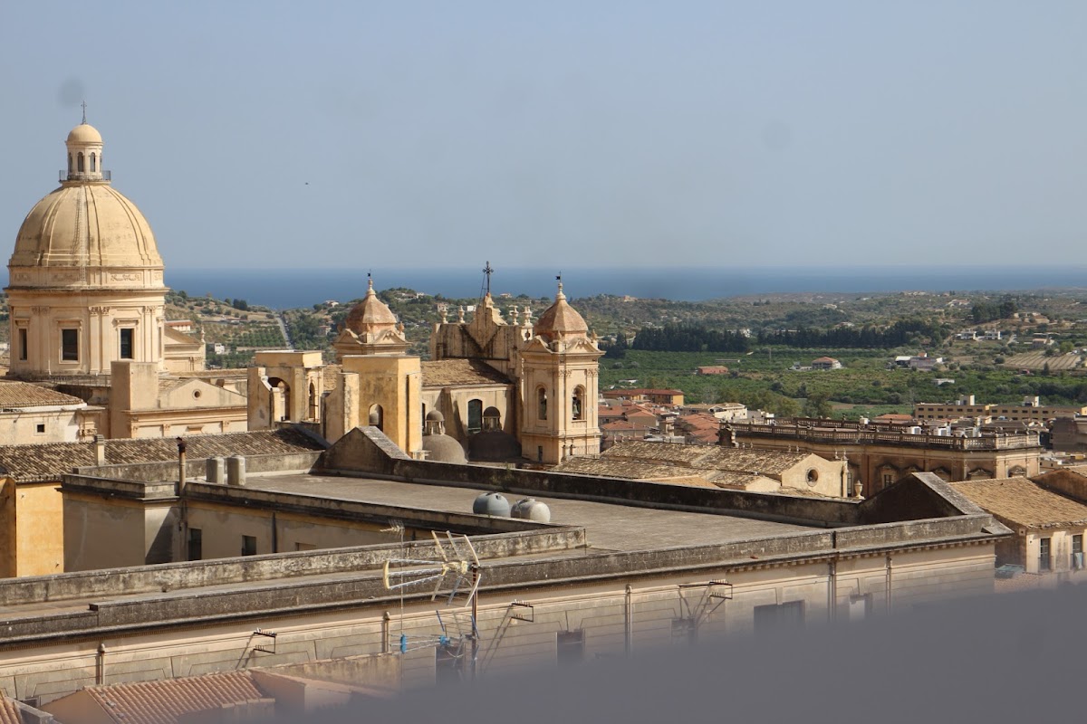 Panorama Suites Noto (CIN IT089013B4ZOEWBMSG - Noto da Quassù Relax B&B) — Alloggio a Noto, Siracusa