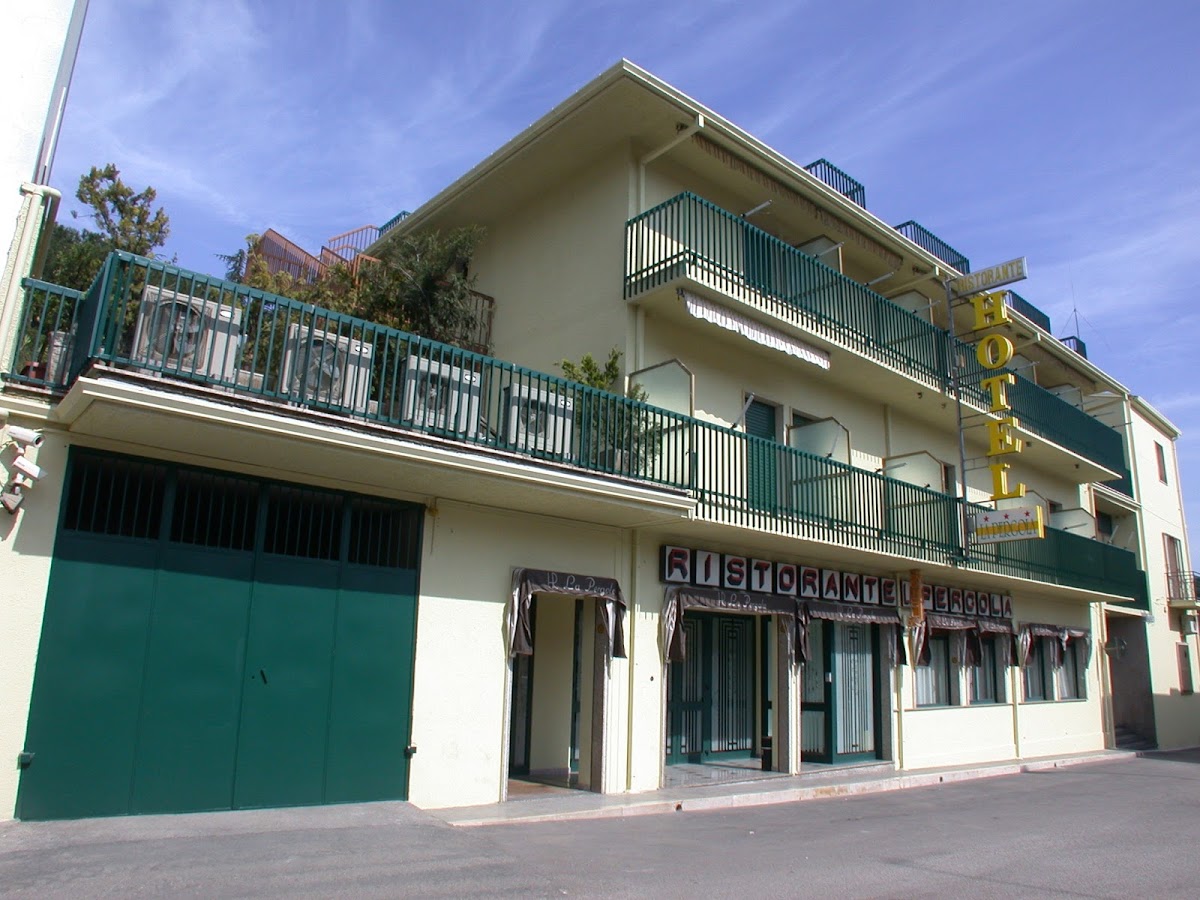 Hotel La Pergola di Spadola Maddalena — Alloggio a Melfi, Potenza