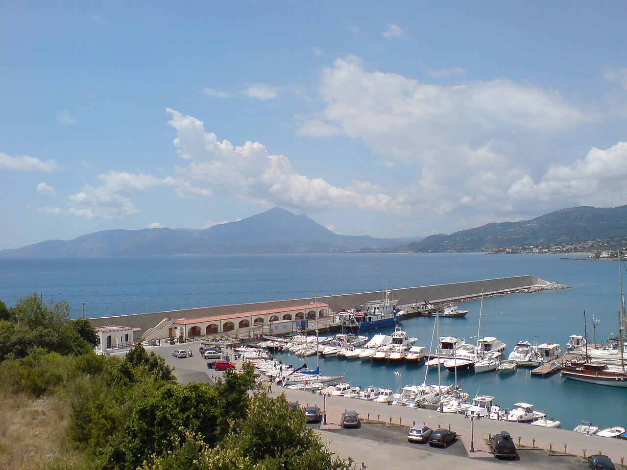 Porto di Sapri — Punto di interesse , Napoli